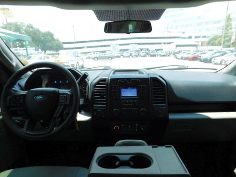 Used 2018 Ford F150 4x4 SuperCrew image 10