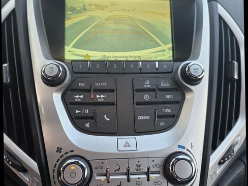 Used 2017 GMC Terrain SLE image 17