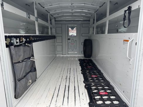 Used 2020 Ford Transit 350 image 6