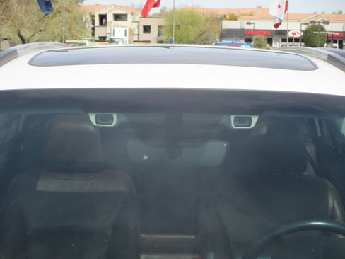 Used 2018 Subaru Outback 3.6R Touring image 16