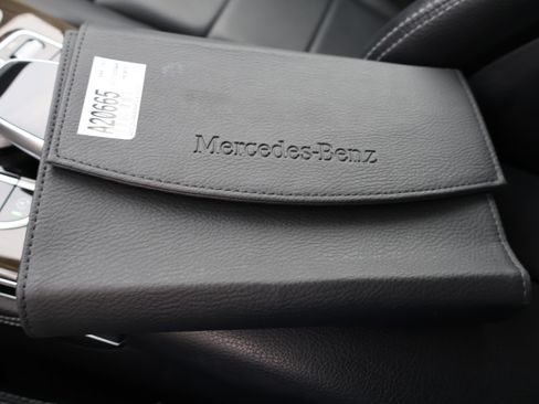Used 2017 Mercedes-Benz GLC 300 image 37