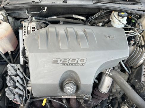 Used 2004 Buick Le Sabre Custom FWD image 19