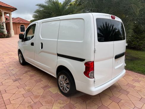 Used 2021 Nissan NV200 SV image 5