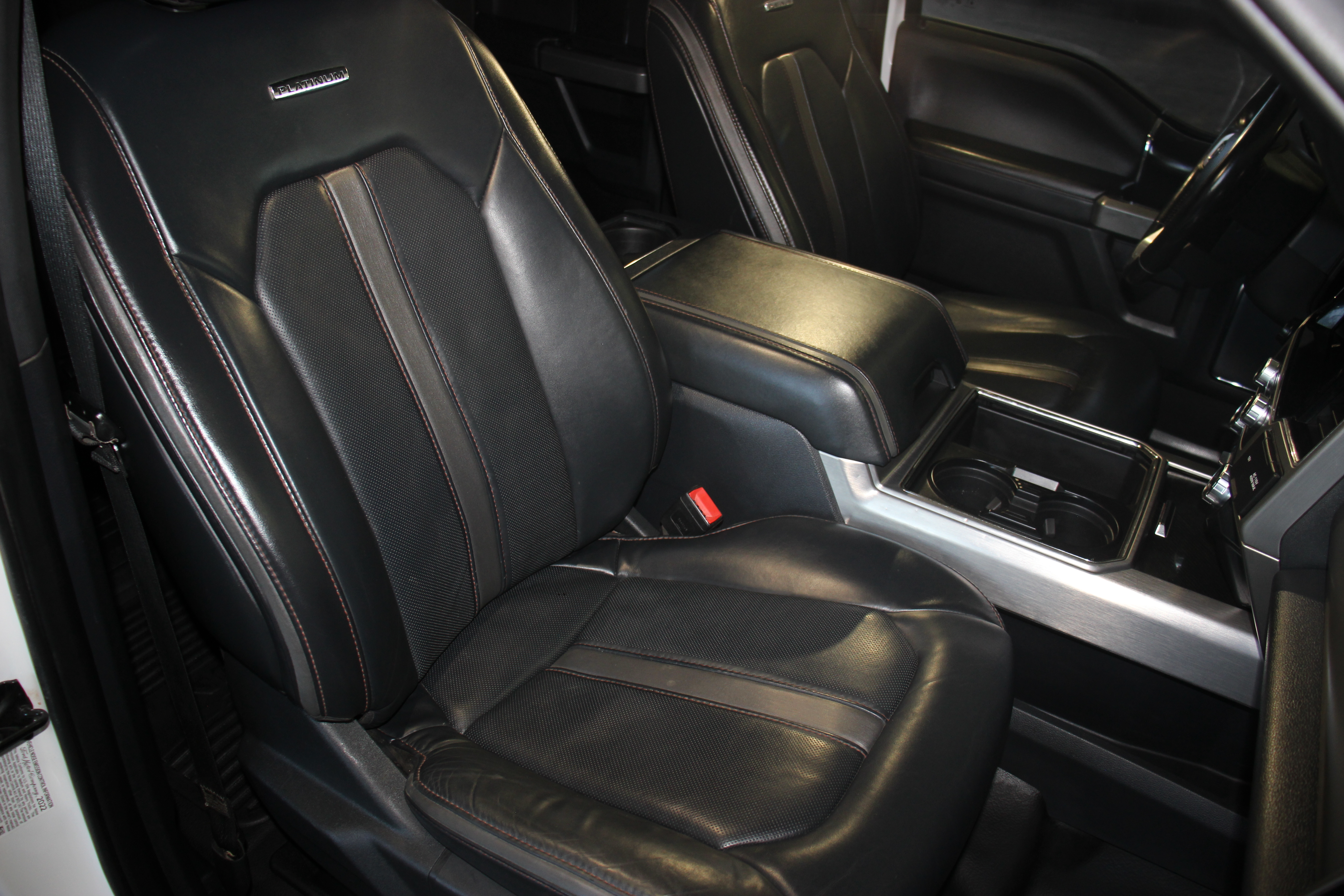 Used 2022 Ford F350 4x4 Crew Cab Super Duty image 17