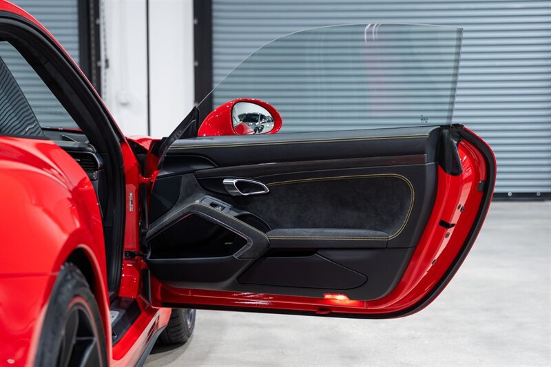 Used 2019 Porsche 911 GT3 RWD image 32