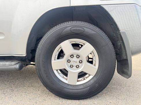 Used 2008 Nissan Xterra S image 12