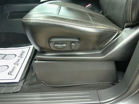 Used 2013 Nissan Titan PRO-4X image 49