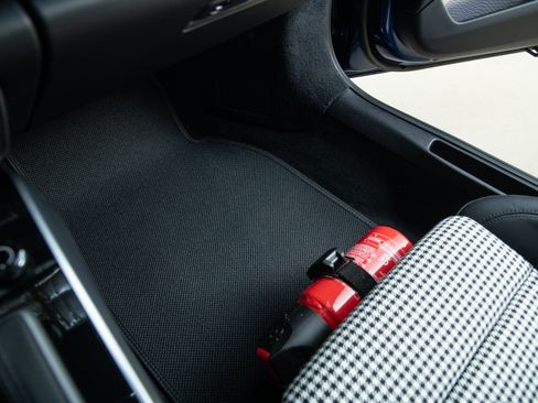 Used 2023 Porsche 911 Sport Classic image 28