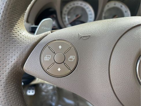 Used 2012 Mercedes-Benz SL 63 AMG image 28