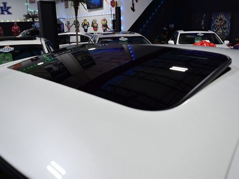 Used 2006 Toyota Avalon XLS image 15