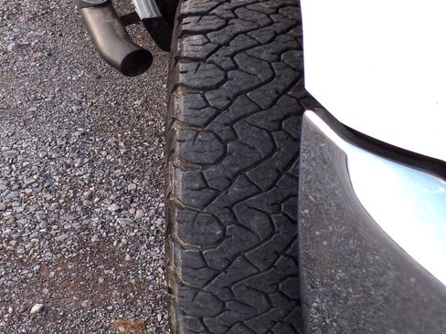 Used 2019 Chevrolet Silverado 2500 LT image 15