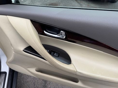 Used 2010 INFINITI EX35 Journey image 15