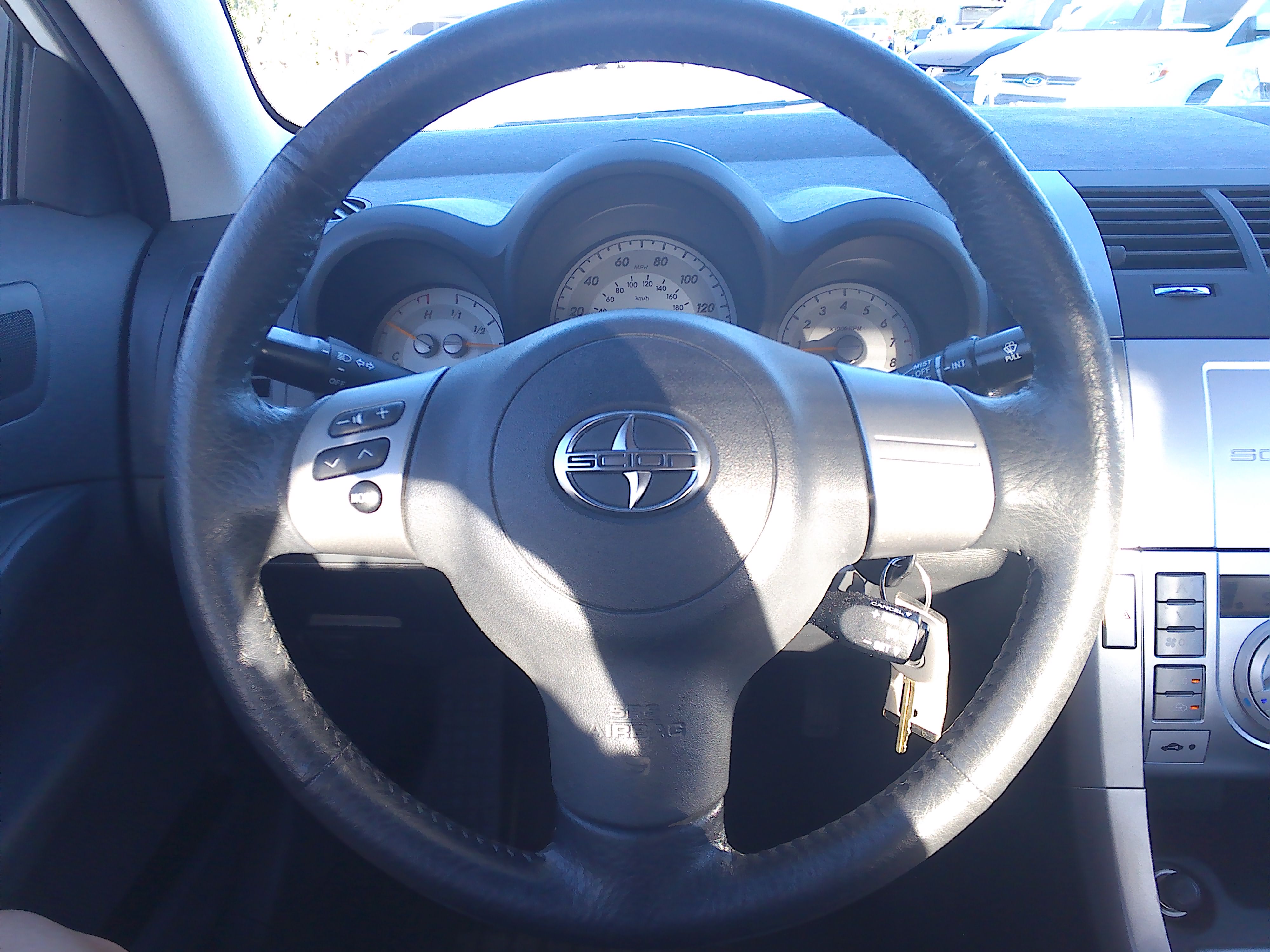 Used 2006 Scion tC FWD image 25