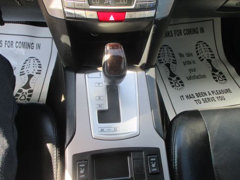 Used 2014 Subaru Legacy 3.6R Limited AWD/4WD image 13