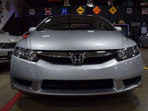 Used 2010 Honda Civic EX-L image 10