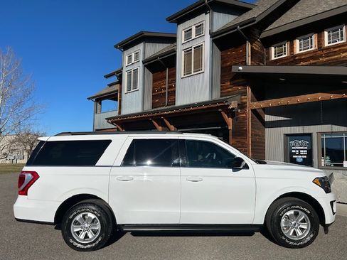 Used 2018 Ford Expedition Max XL image 3