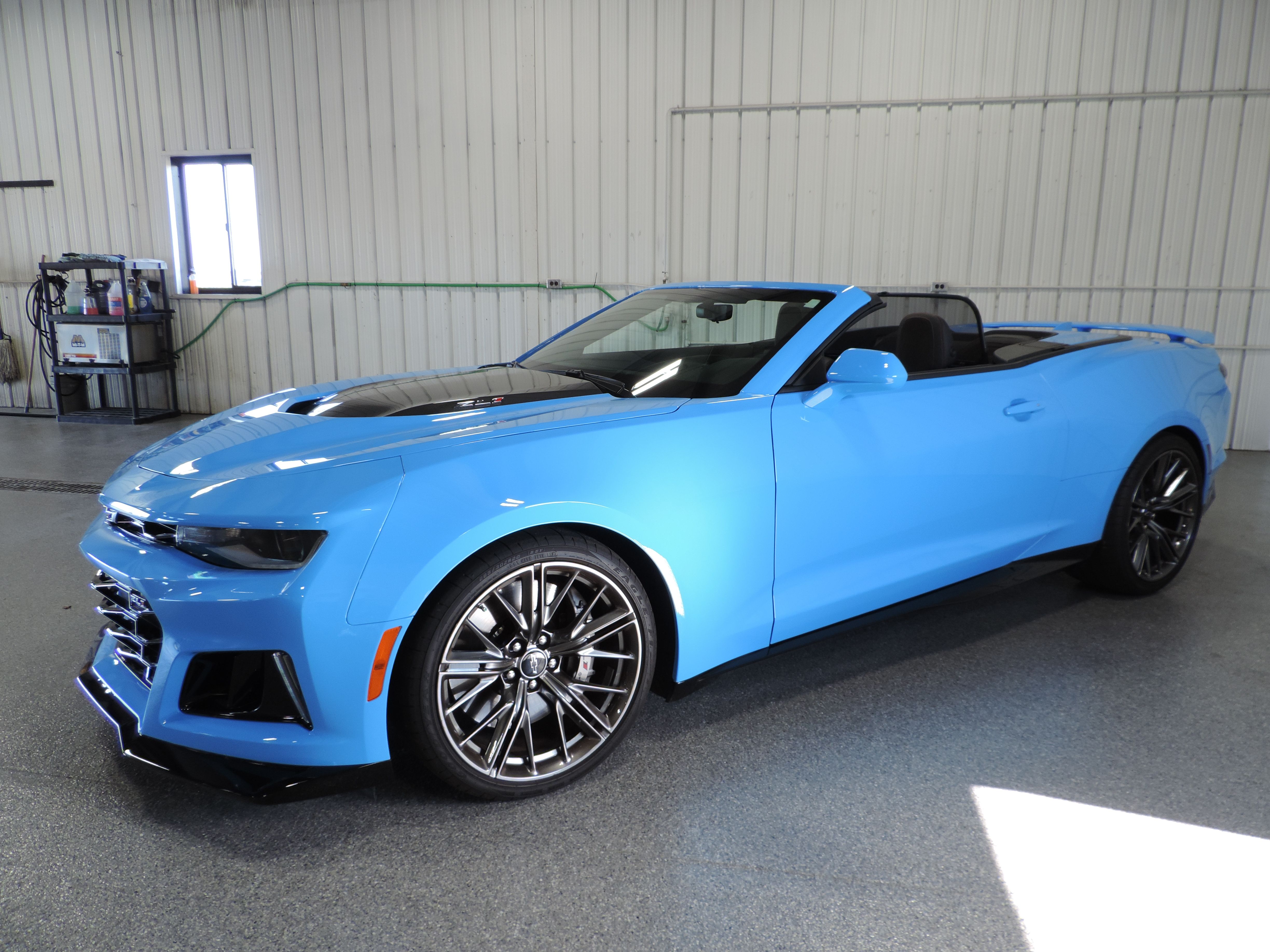 Used 2022 Chevrolet Camaro ZL1 Convertible RWD image 24