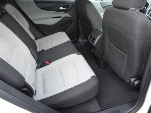 Used 2020 Chevrolet Equinox LT image 21