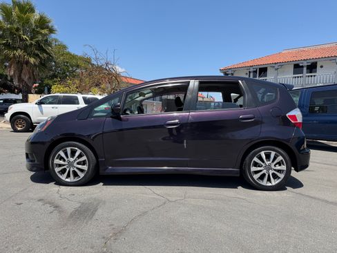 Used 2013 Honda Fit Sport image 2