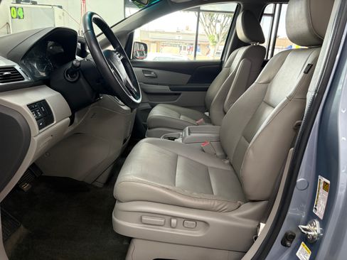 Used 2012 Honda Odyssey EX-L image 11