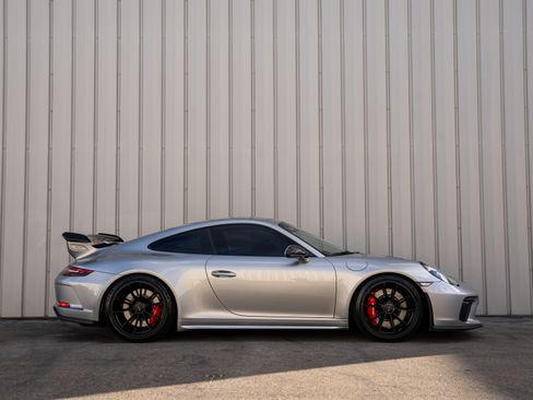 Used 2018 Porsche 911 GT3 image 3