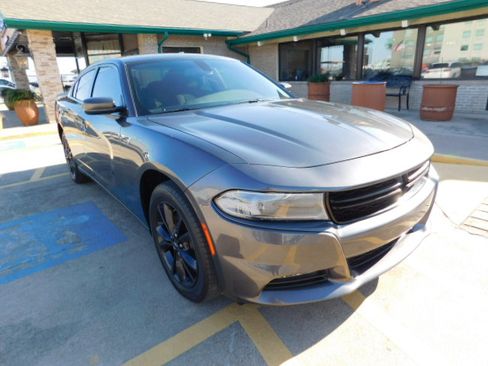 Used 2023 Dodge Charger SXT image 1