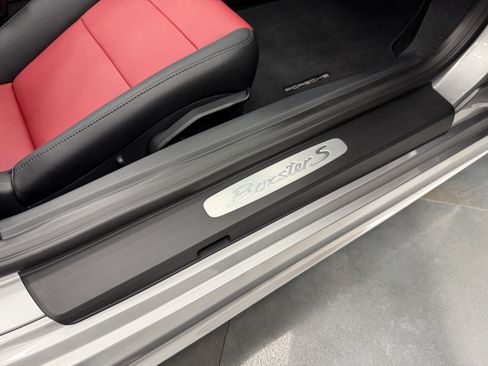 Used 2025 Porsche 718 Boxster S image 26