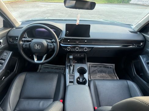 Used 2024 Honda Civic Touring image 18