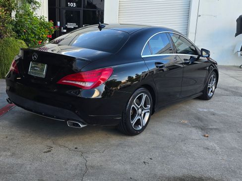 Used 2014 Mercedes-Benz CLA 250 image 8