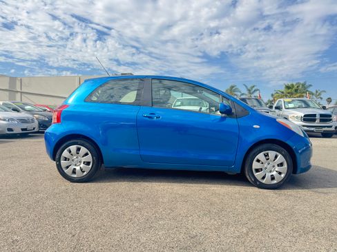 Used 2008 Toyota Yaris 2-Door Hatchback FWD image 10