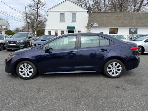 Used 2024 Toyota Corolla LE image 27