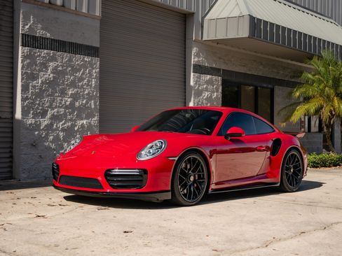 Used 2017 Porsche 911 Turbo image 2