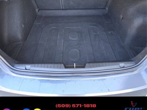 Used 2013 Chevrolet Cruze LS image 19