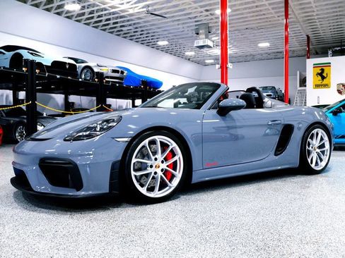 Used 2023 Porsche 718 Boxster Spyder image 1