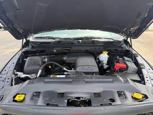Used 2018 RAM 1500 ST image 22