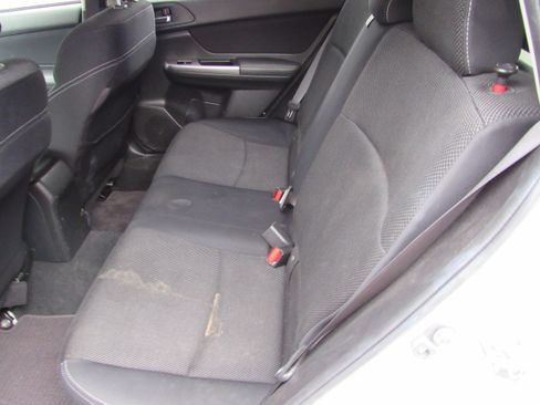 Used 2015 Subaru XV Crosstrek 2.0i Premium AWD/4WD image 15