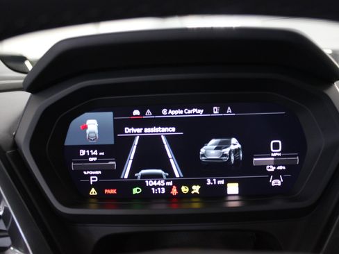 Used 2024 Audi Q4 e-tron Premium Plus image 35