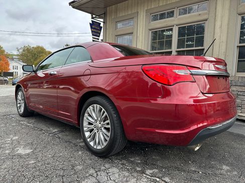 Used 2013 Chrysler 200 Limited image 3