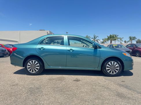 Used 2010 Toyota Corolla LE FWD image 10