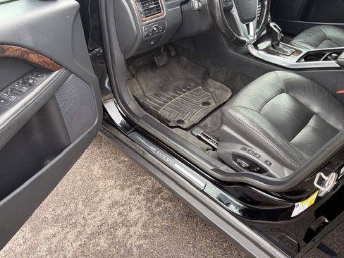 Used 2015 Volvo XC70 T6 Platinum image 11