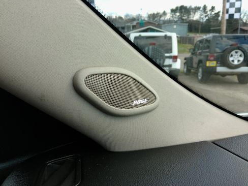 Used 2012 Chevrolet Tahoe LT image 66