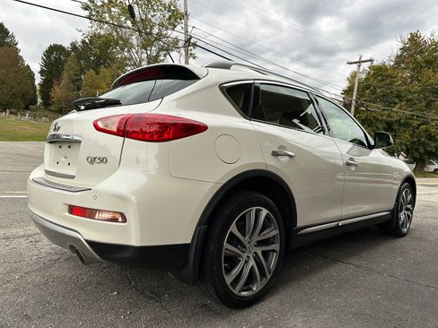 Used 2017 INFINITI QX50 image 4