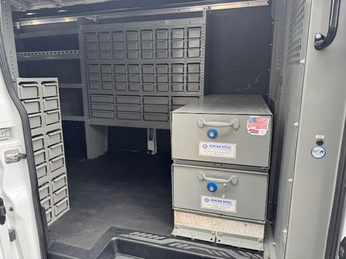 Used 2019 Ford Transit 350 image 4