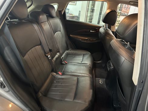 Used 2010 INFINITI EX35 image 15
