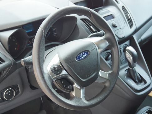 Used 2016 Ford Transit Connect XL image 13
