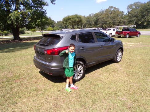 Used 2019 Nissan Rogue Sport FWD image 6