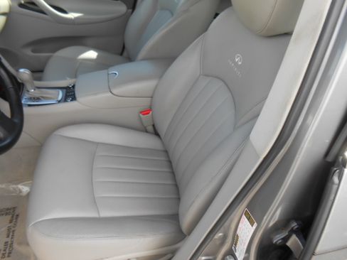 Used 2010 INFINITI EX35 2WD image 10
