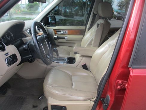 Used 2010 Land Rover LR4 HSE LUX image 16