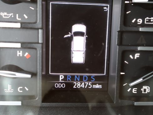 Used 2020 Toyota Tundra SR5 image 28