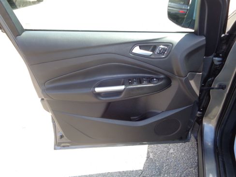 Used 2014 Ford Escape Titanium image 22